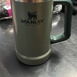Stanley Classic Green Travel Mug